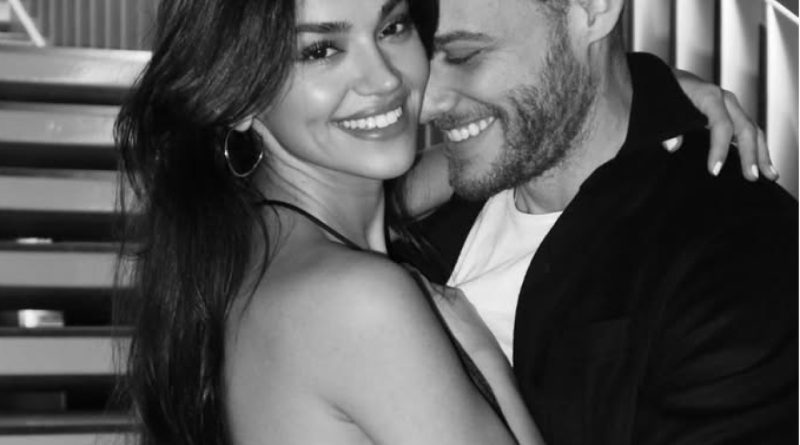 Gülüşleri bulaşıyor, mutlulukları ekranlara yansıyor