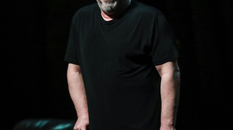 Komedyen eleştiriliyor, yaş ayrımcılığı gündemde, sosyal medya yorumları