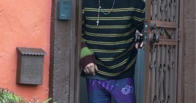 Zaman acımasız, yıldızlar da solabilir