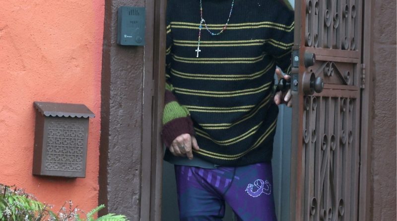 Zaman acımasız, yıldızlar da solabilir