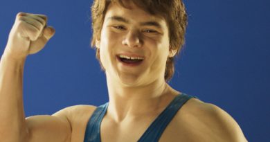 El ele, vedaya, anılara, sonsuzluğa, Ayvalık