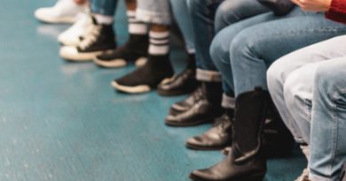 Ekranın arkasına saklanan duygusal karmaşa