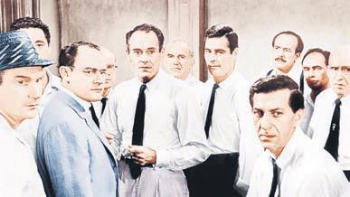 Hayaller suya düştü, dijital rüzgar döndü