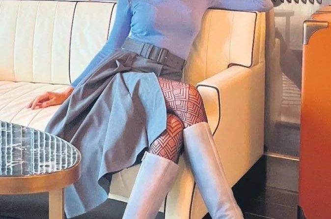 Aşklar böyle döner, dönmez, karmaşık ve hızlı