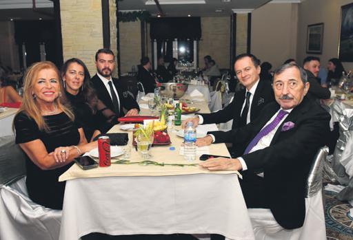 Aşk, ayrılık, barışma Çarklar dönüyor, hayat böyle işte