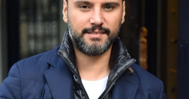 Gülüyor, gençleşiyor, kendine yatırım yapıyor, Alişan itiraf etti