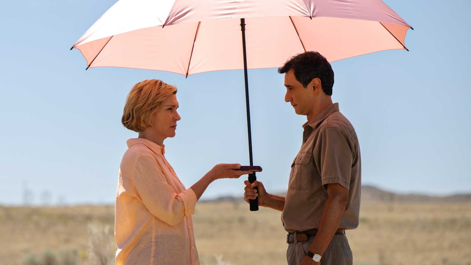 Carol'un atom bombası kararı, yeni sezonun merkezinde