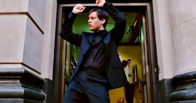 Jon Hamm'ın dansı interneti sardı, meme tarihine yazıldı