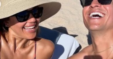 Gülüşler, güneş, aşk ve egzotik bir kaçış