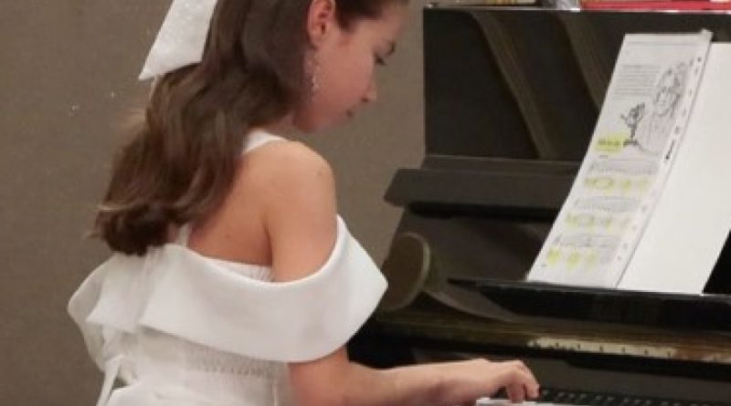 Müzik, sevgi ve dostlukla patilere umut oluyor