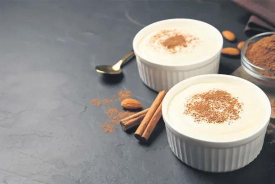 Saray lezzeti, hafif tatlı, geleneksel muhallebi