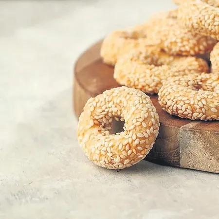 Susamın büyüsü fırında, lezzet sofraya konuk oluyor