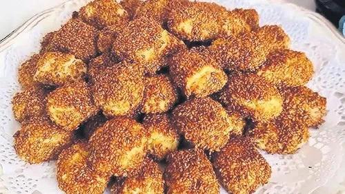 Susamın büyüsü fırında, lezzet sofraya konuk oluyor