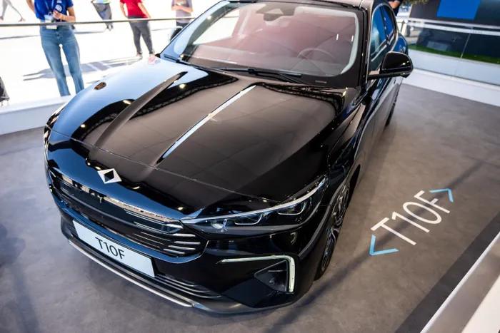 Adana'da Togg T10F coşkusu, sedanın zarafeti büyüledi