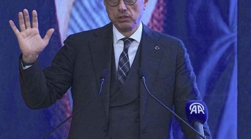 Devasa sağlık kapasitesiyle dünyaya umut oluyor Türkiye