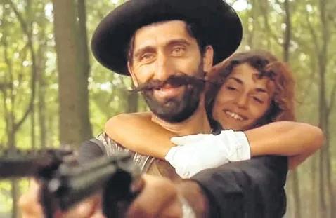 Yıldızın seçimi, nostalji mi, performans mı?