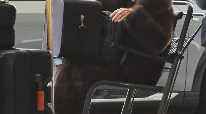 Yaşam devam ediyor, gülümsemesi hiç solmuyor