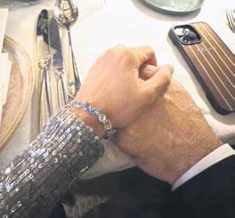 Kahkaha dolu anlar, yeni bir başlangıç, mutluluk kokusu