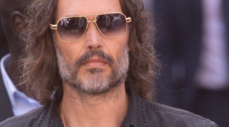 Skandal, itiraf, yargılama, şok, komedyen, suçlama, kefalet