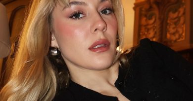 Kaybın derinliği, başsağlığı dilekleri, acı günleri paylaşıyor