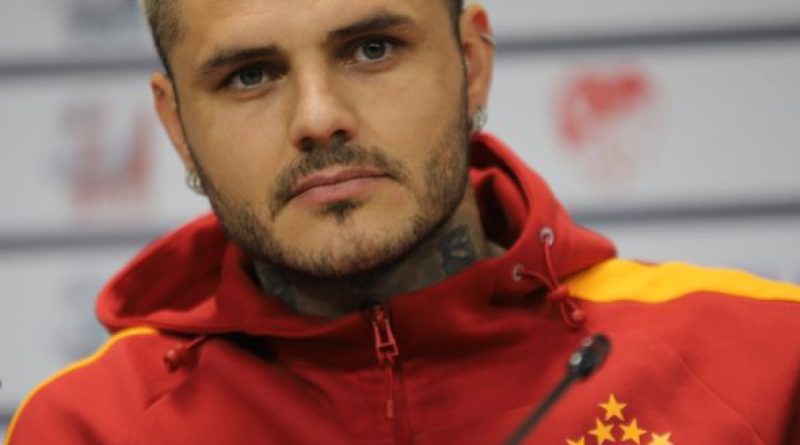 Ayrılık sonrası sözler, ironi ve eski eşler arasındaki gerilim