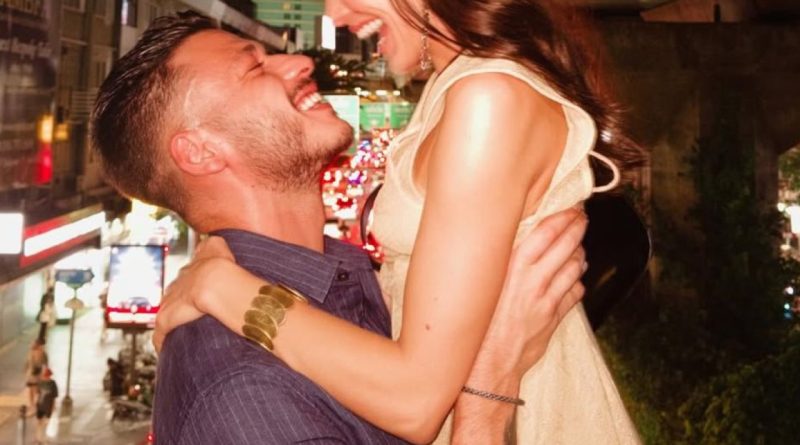 Gülüşüyle kalbime dokundu, anılar biriktirdim