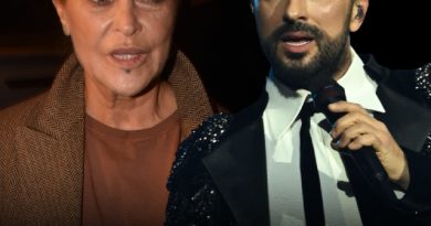 Gülüşler, kucaklaşmalar, yıllara meydan okuyan dostluk