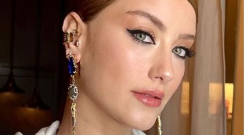 Gülüşler, anlar, dostluk Sadece dedikodu değil!