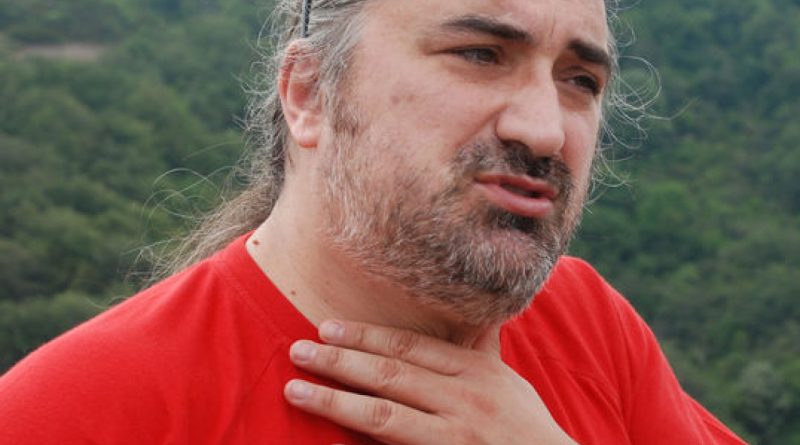 Ailesiyle bağ, sonsuz sevgi, hüzünlü anı, unutulmaz Volkan