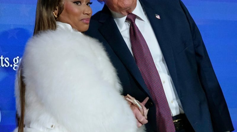 Sürpriz destek, rap yıldızı ve eski başkan bir araya geldi