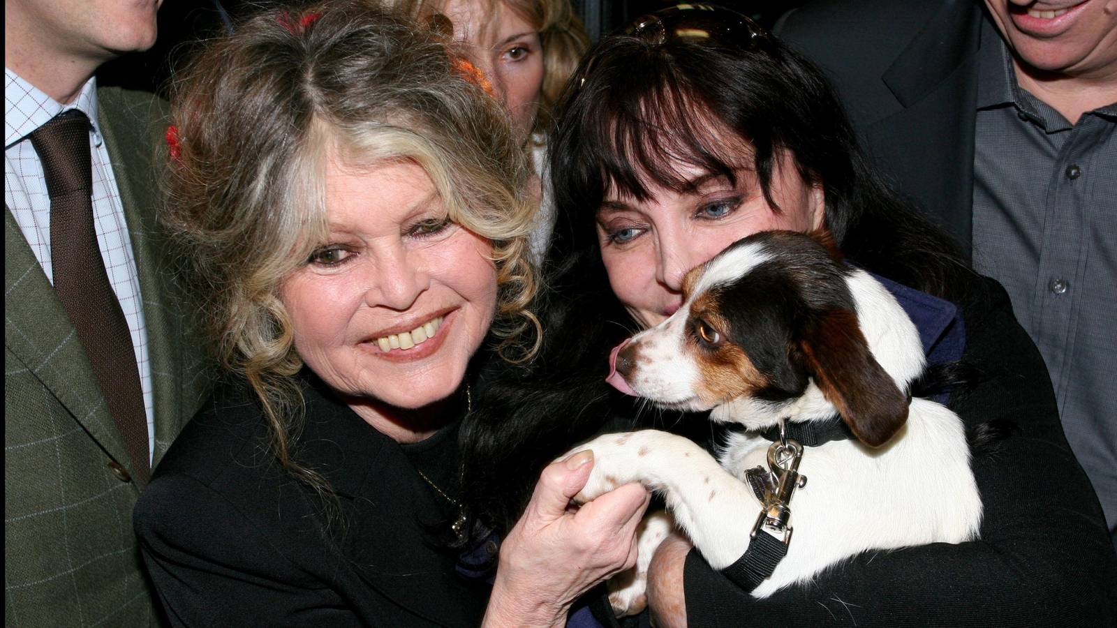 Efsane soldu, Paris gözyaşıyla karıştı, anılar kaldı