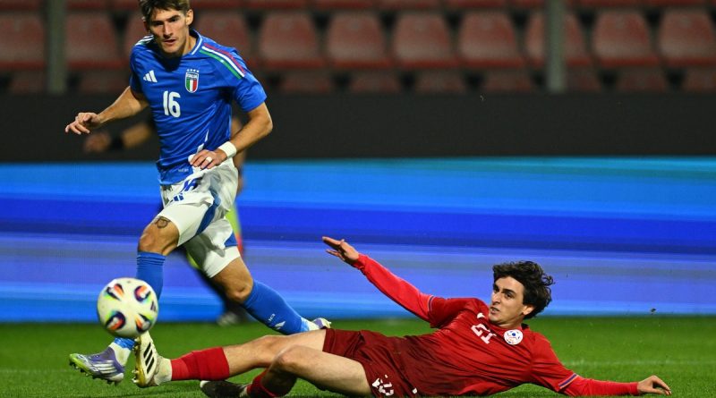 Gelecek vadeden sol bek, İtalya'dan İtalya'ya transfer mi?