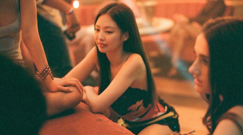 Kore'nin gözdesi, ekrandaki halleriyle de büyüleyici