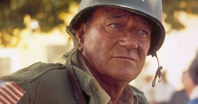 Efsane aktör, yönetmenlik denemesi, farklı bir bakış açısı