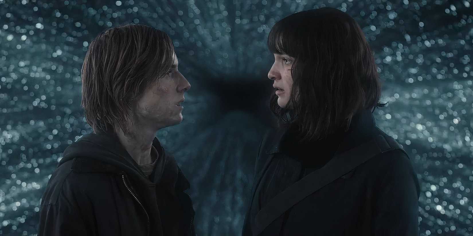 Zaman döngüleri, gizem ve paralel evrenler kolunda