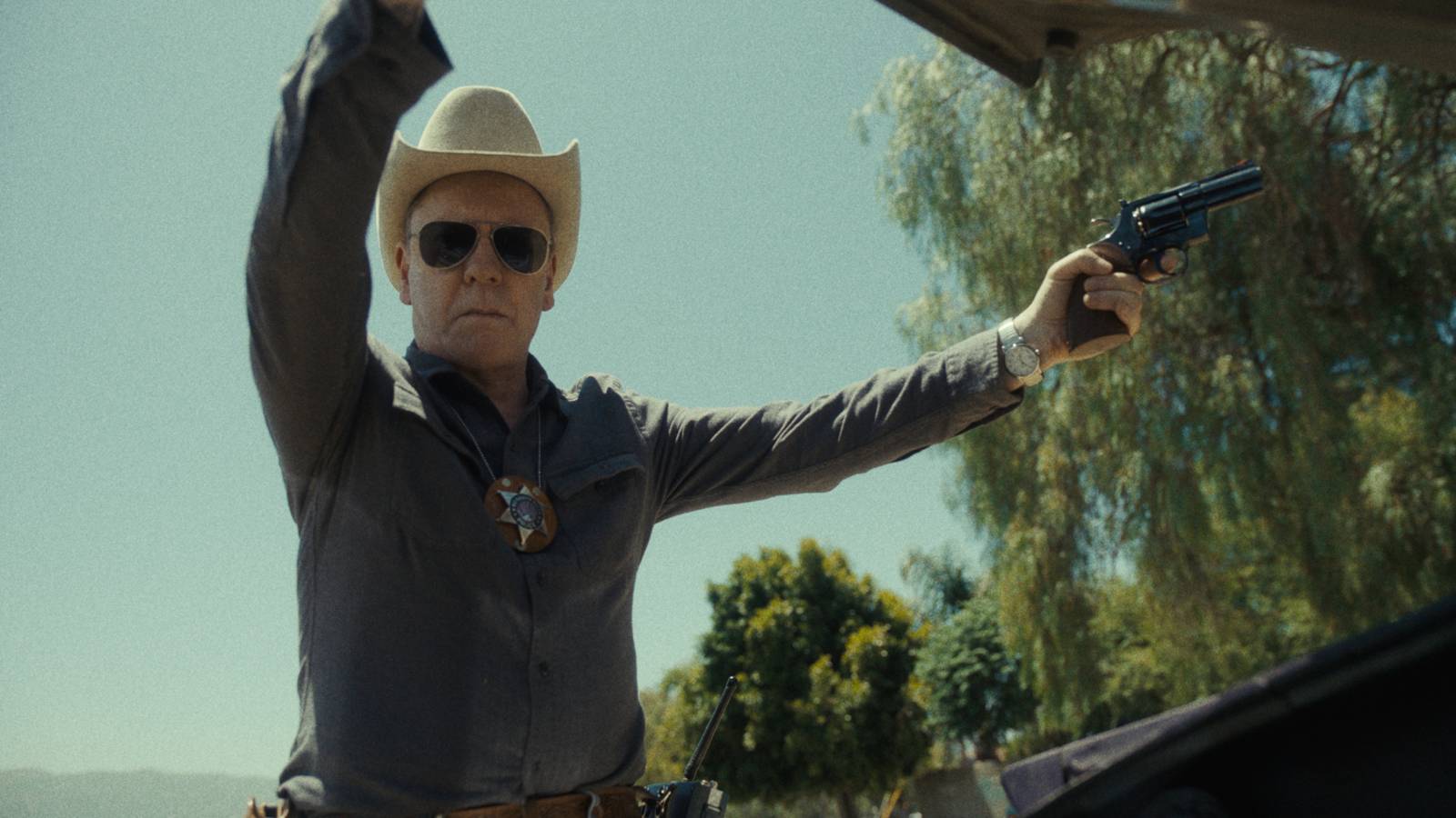 Gerilim dorukta, Sutherland efsanevi performansı sergiliyor