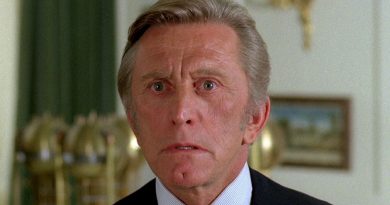 Korku, gerilim, sembolizm: Zamana meydan okuyan bir efsane