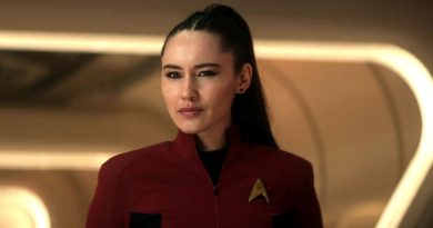 Oyuncular gururla kutluyor, Satürn Ödülleri heyecanı dorukta!