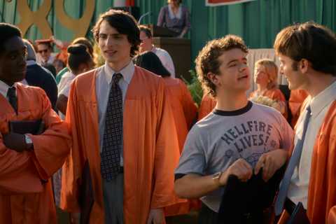 Kaybın hüznü, dostluğun sıcaklığı, anılar kalıcı