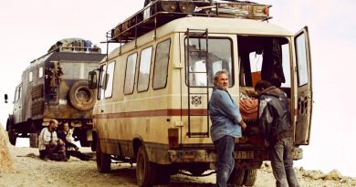 Morroko'da kayıp, rave, gizem, tehlike, karanlık bir arayış