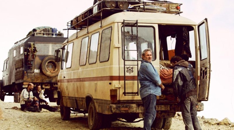 Morroko'da kayıp, rave, gizem, tehlike, karanlık bir arayış