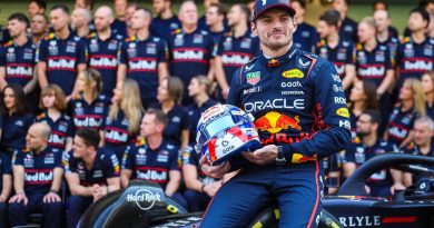 Rekabetin hızını artırıyor, stratejiler çarpışıyor, gelecek şekilleniyor