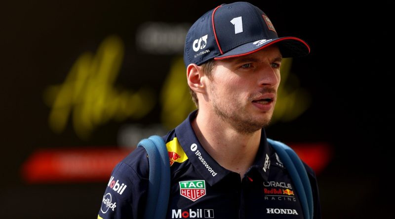 Rekabetin tadı farklı, Verstappen'in yüzünde tebessüm