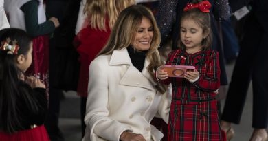 Kış fırtınası, protestolar gölgesinde özel film gösterimi