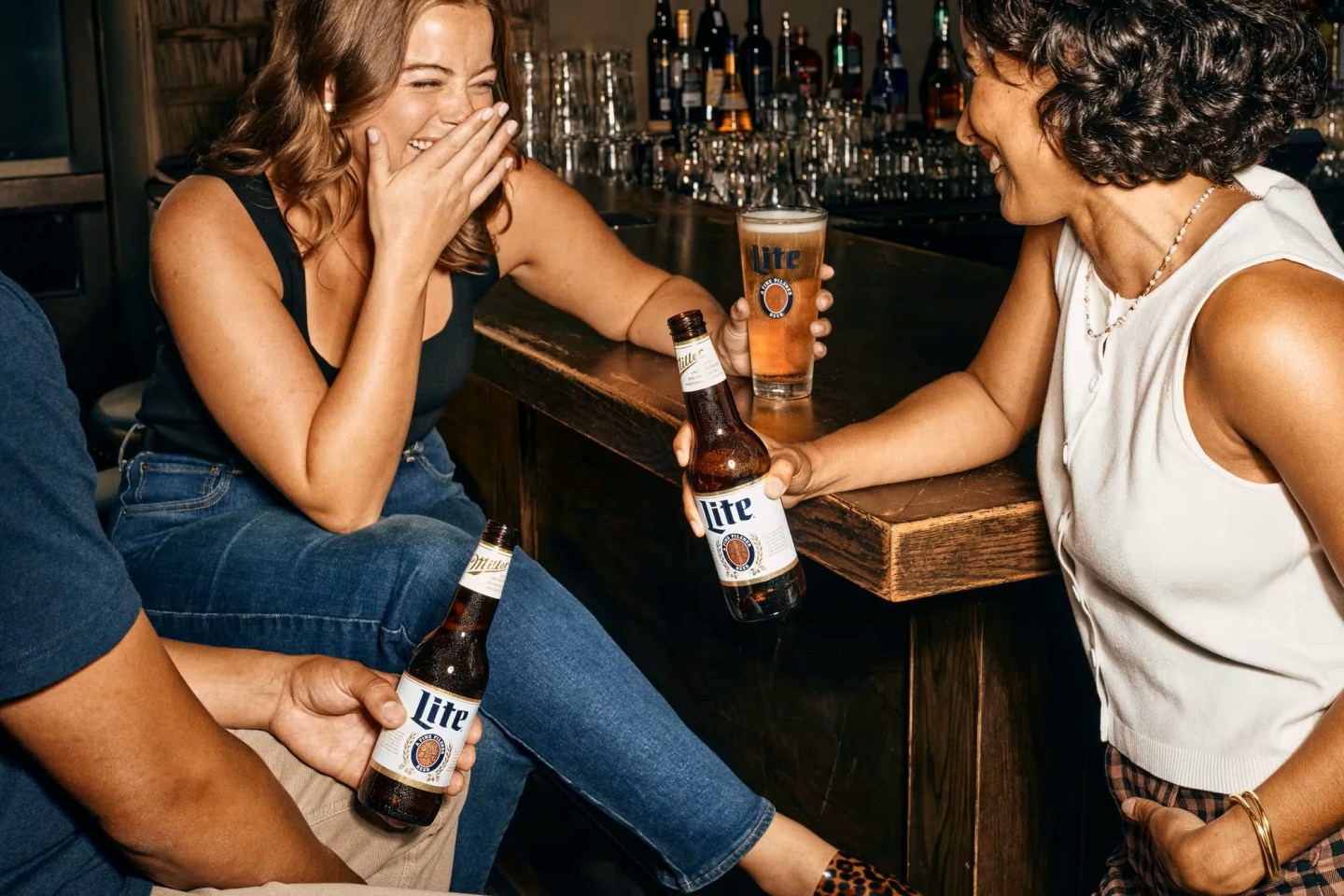 Birliktelik, bira, çözüm, yalnızlık, umut, dayanışma