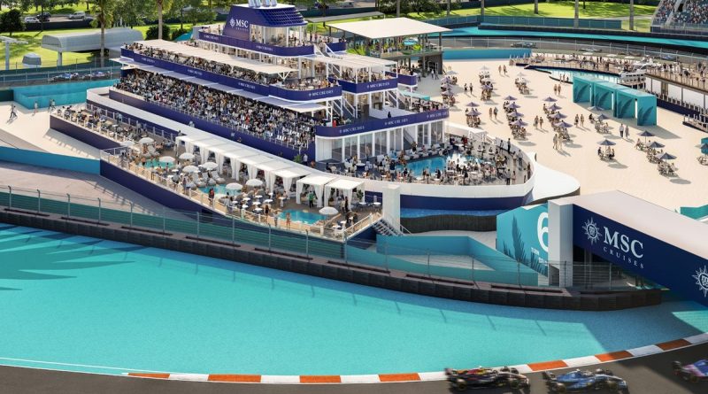 Süper yat konforu, Miami'de yarış heyecanına eşlik edecek