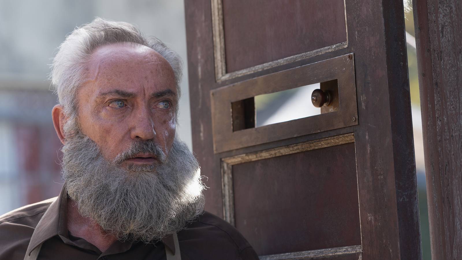 Son rolüyle Kier, sınırları zorluyor, izleyiciyi düşündürüyor