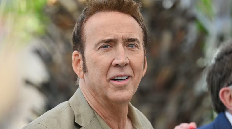 Yüzleşme: Cage ve Travolta'nın unutulmaz aksiyon düellosu!