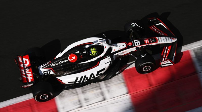 Yeni formalar, yeni heyecan, Haas ve Castore iş birliği!