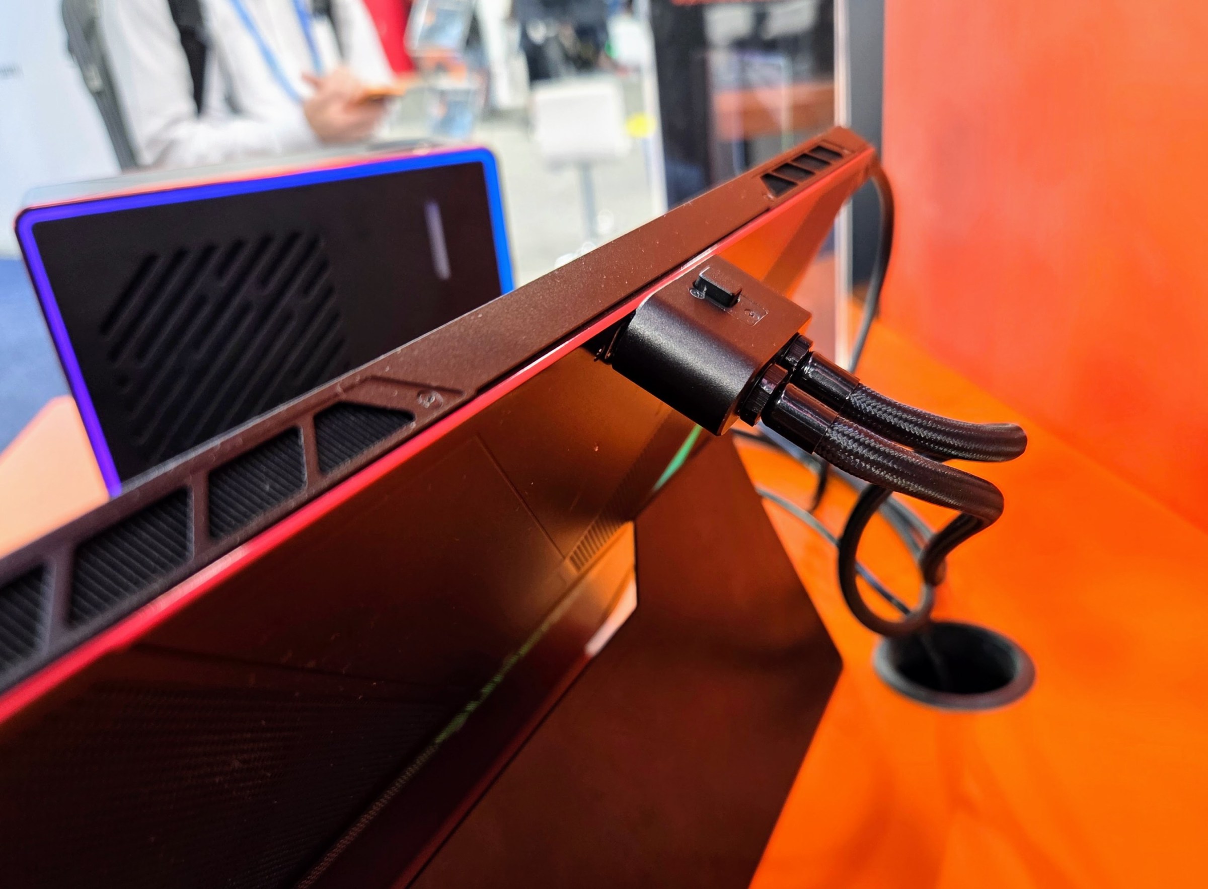 Yenilik, sessizlikten doğar; AMD'nin CES'teki hamleleri